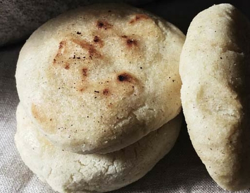 arepas al forno, dal più bel paese del mondo